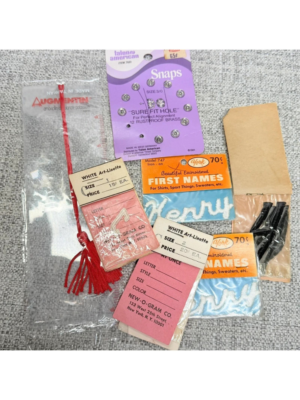 Vintage Sewing Notions Lot Snaps Monograms Letters Fasteners New Old Stock HENRY
